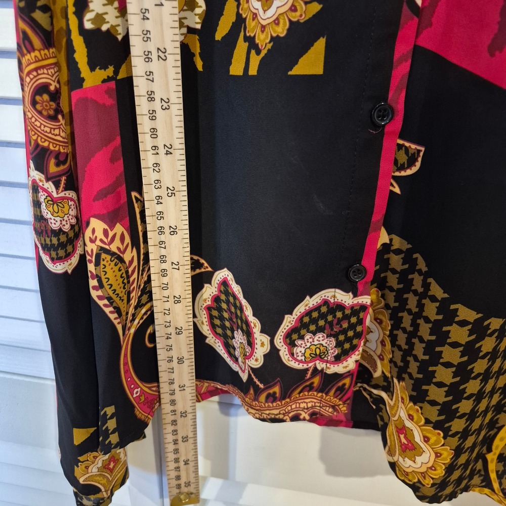 Melissa Paige Patchwork Print Tunic Top Black Red‎ Yellow Roll Tab Sleeve M/L - Picture 7 of 12